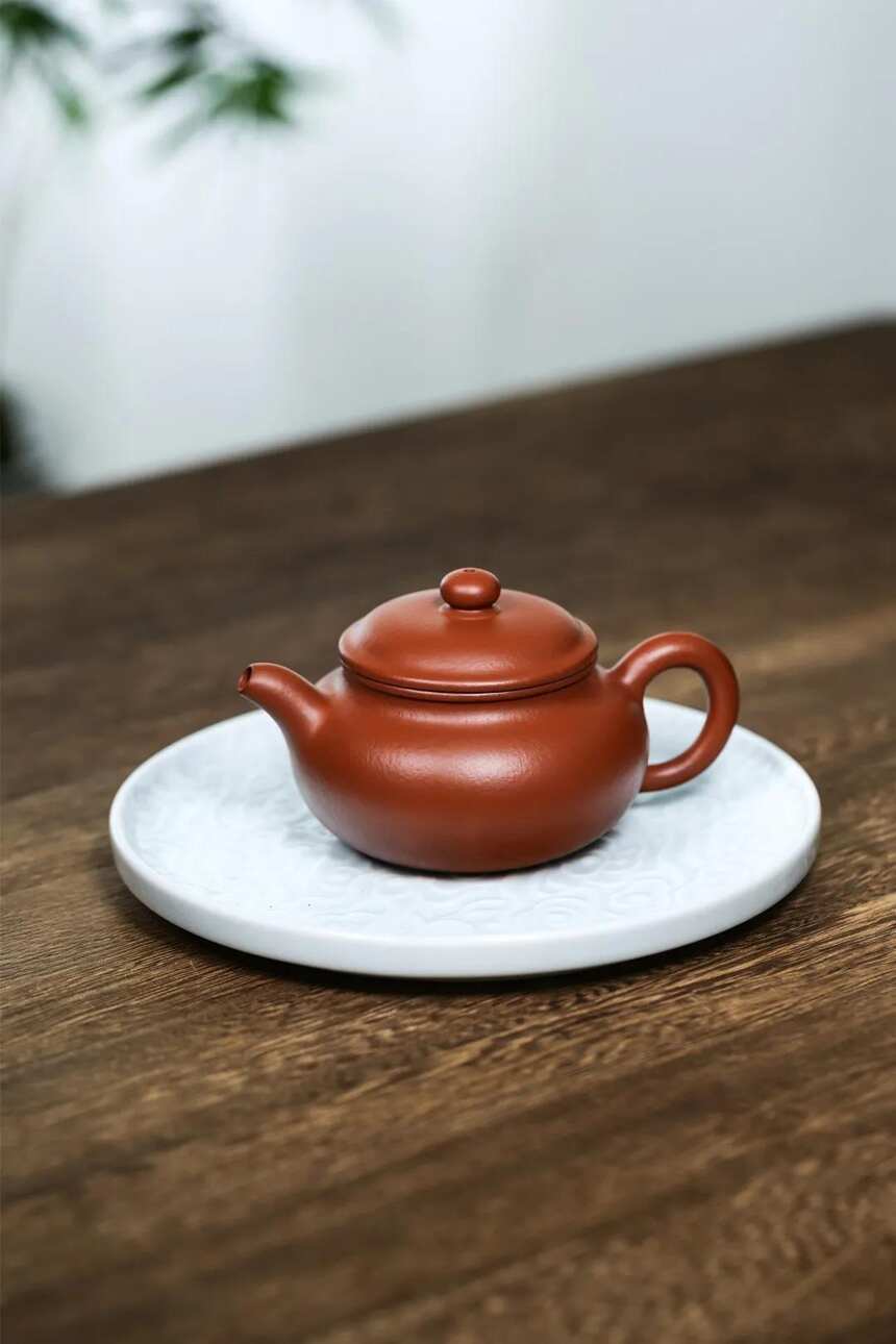 仿古·朱泥·180cc·9孔·赵中楠（制）宜兴原矿紫砂茶壶