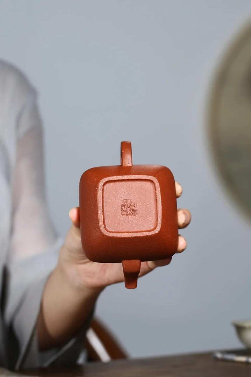 「四方汉罐」范俊华 （国助理工艺美术师）宜兴原矿紫砂茶壶