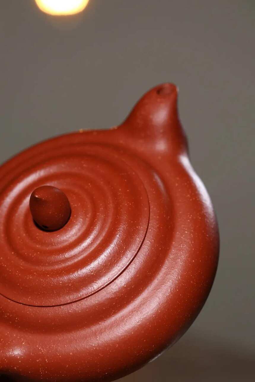 「水滴」殷俊雅 （国工艺美术员）宜兴原矿紫砂茶壶