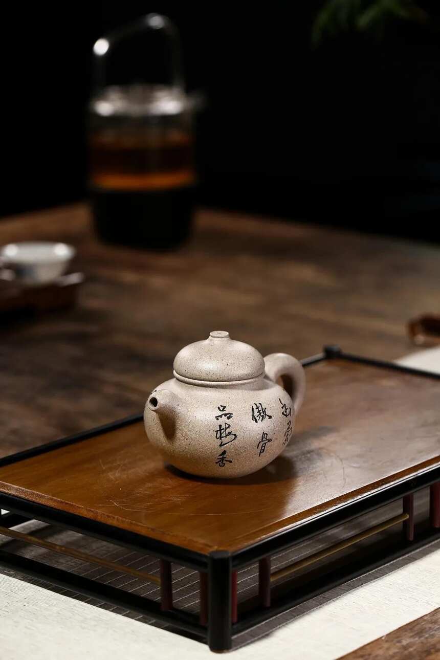 「莲子」范磊（国助理工艺美术师）宜兴原矿紫砂茶壶
