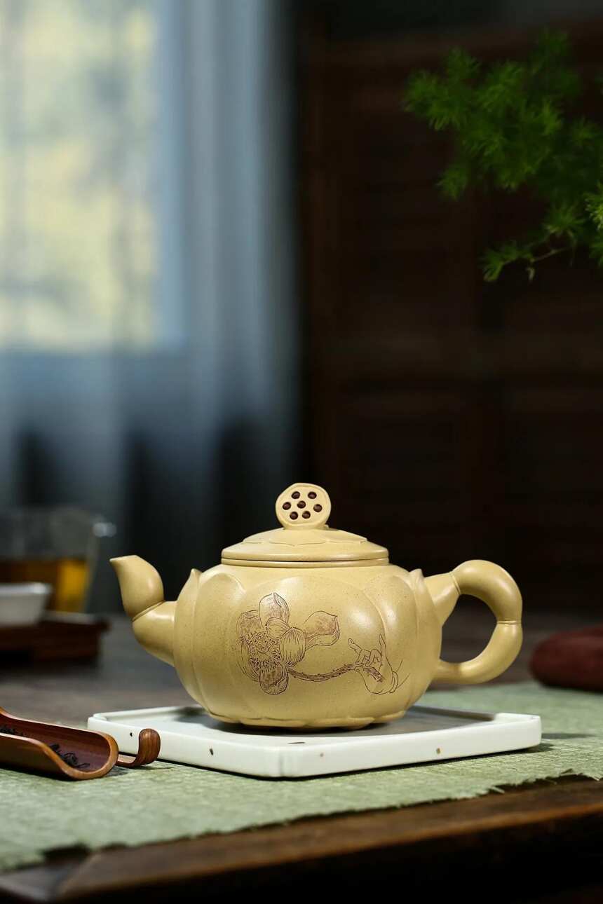 「好运莲莲」蒋爱英（国高工艺美术师）宜兴原矿紫砂茶壶