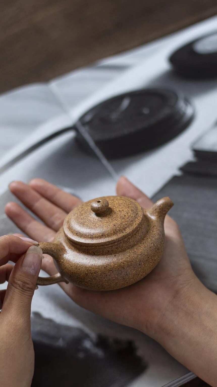 刘秀华，宜兴原矿紫砂茶壶，小仿古·特高温·100cc