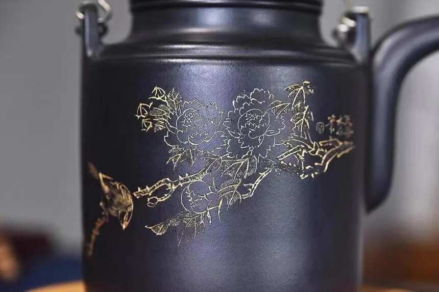 「洋桶」蒋泽军（高级工艺美术师）刻绘：木石 840cc底槽清捂灰