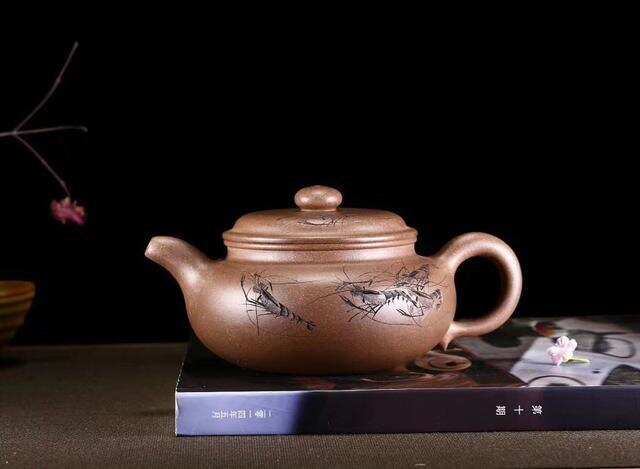 靠炒作，紫砂壶会是下一个普洱茶吗？