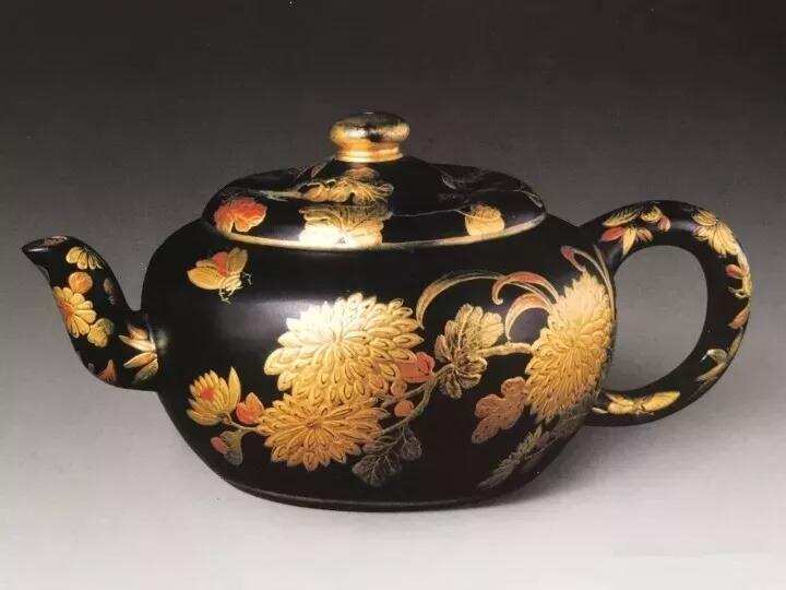 明清时期的宫廷紫砂作品，为何能屡屡在拍卖场上拍出高价？