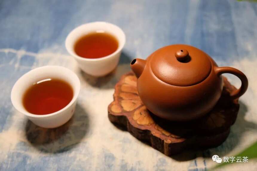 茶文化 丨 普洱茶又称“七子饼”，原来背后还藏着这么美的寓意