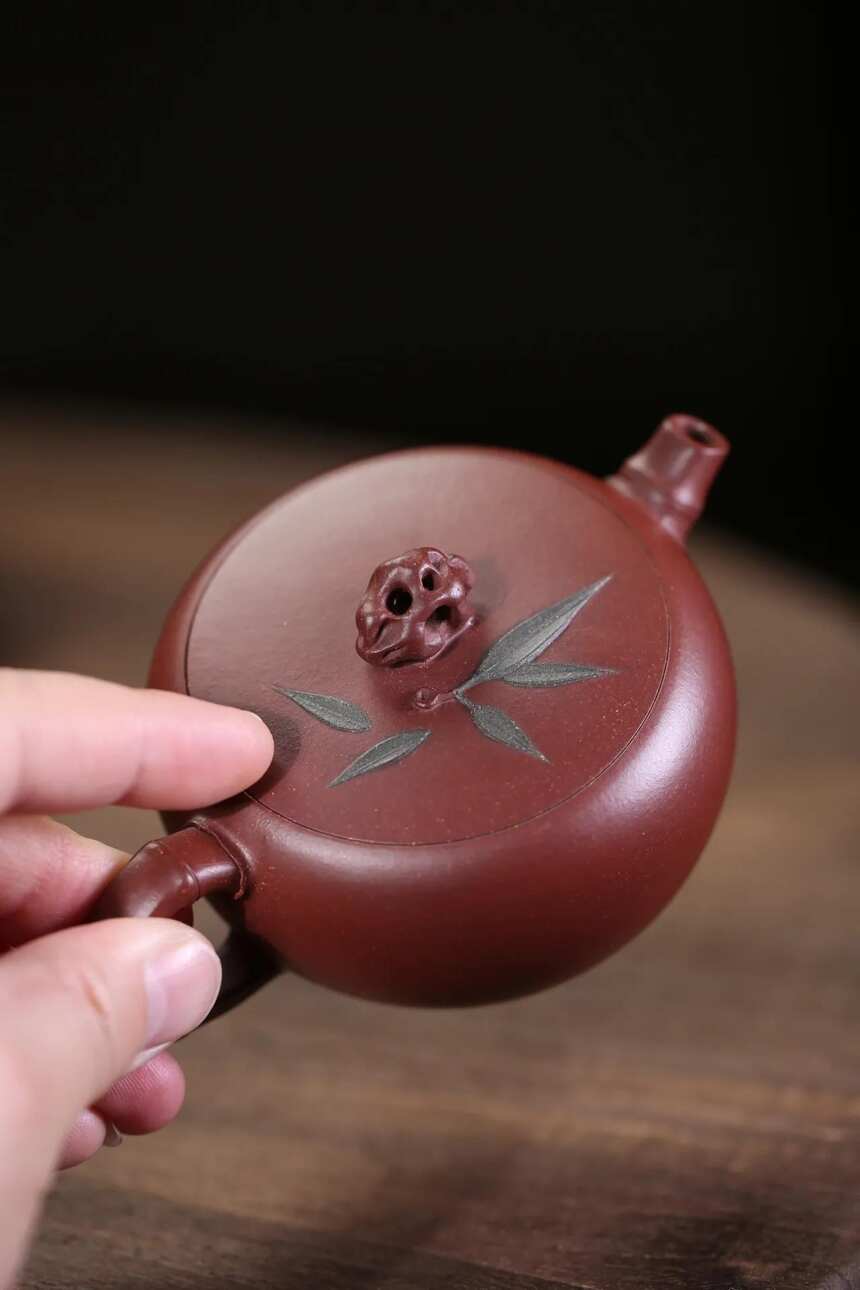 「竹石」老紫泥·160cc·球孔 宜兴原矿紫砂茶壶