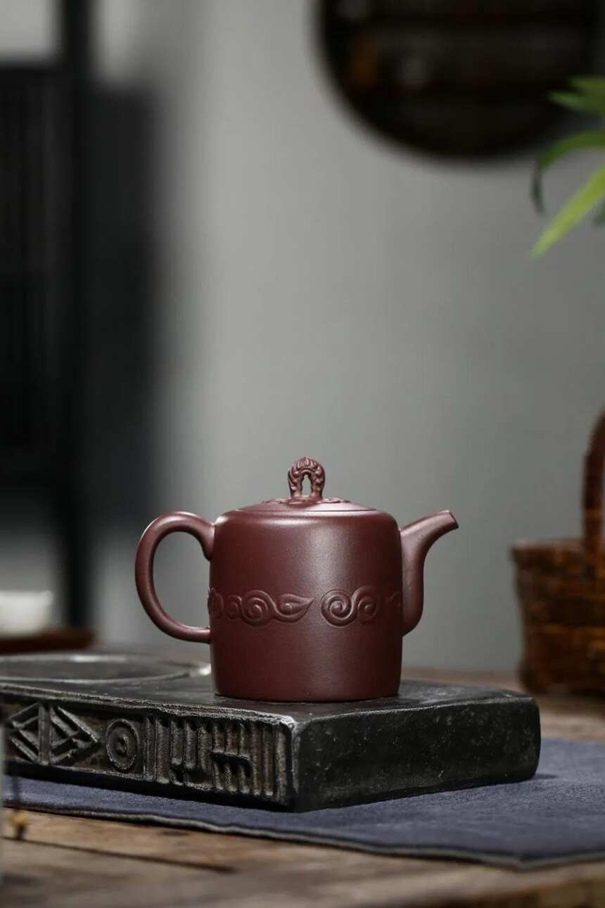 「云莲壶」刘彩萍（国工艺美术师）宜兴原矿紫砂茶壶