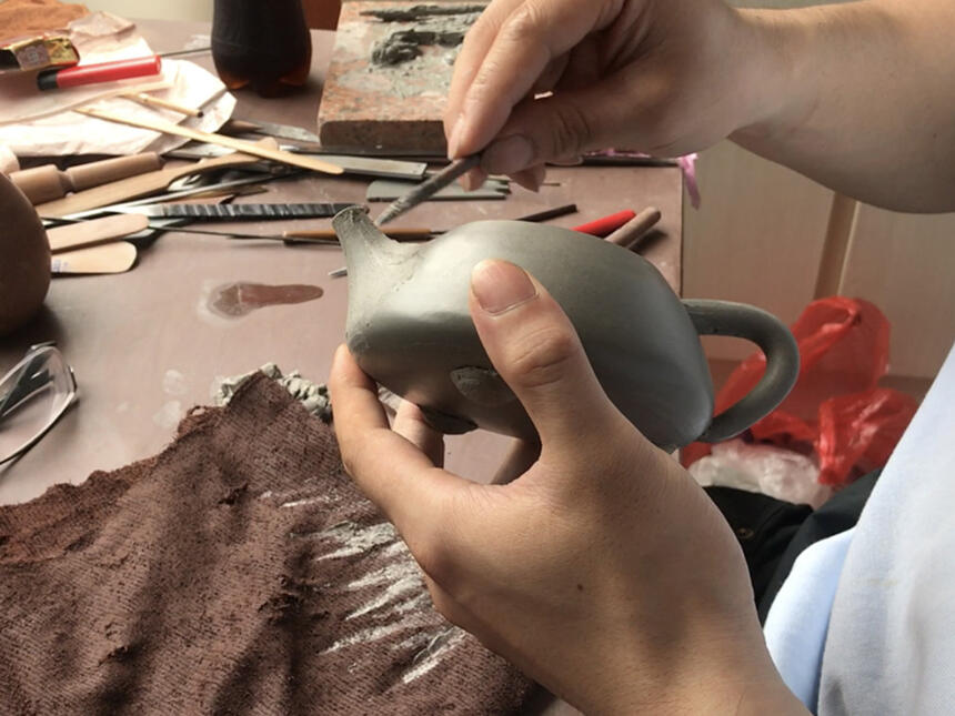 「庄庄紫砂」全手工制一把壶，真的需要上百种工具？