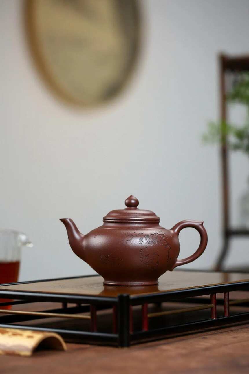 《笑樱》国工艺美术师 胡小香 宜兴原矿紫砂茶壶