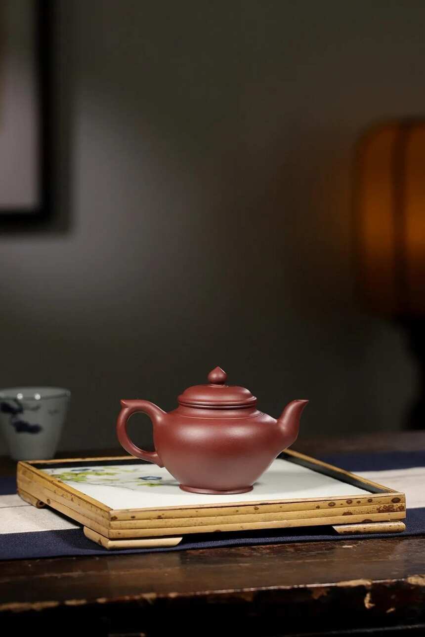 「笑樱」范俊华 （国助理工艺美术师）宜兴原矿紫砂茶壶