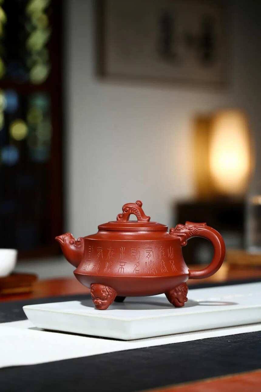 「龙腾四海」宜兴刘彩萍原矿大红袍紫砂茶壶