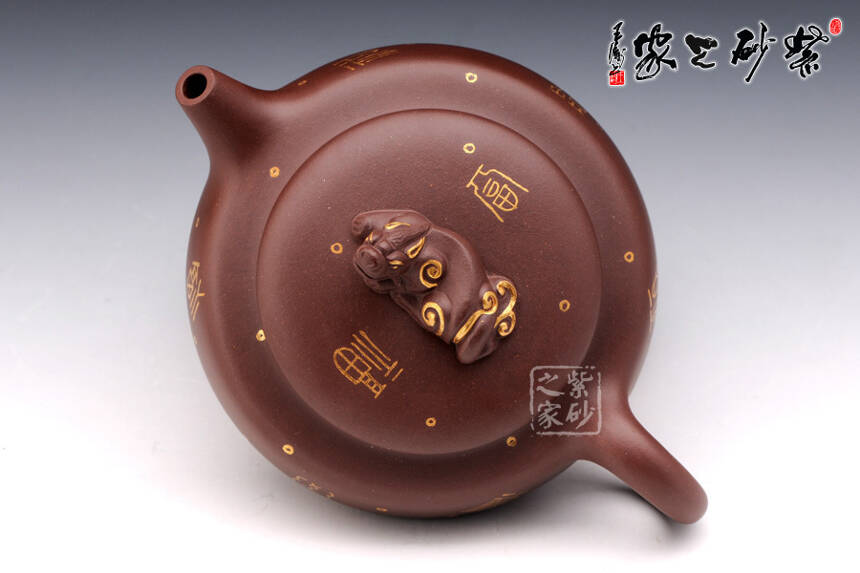 穿越古今，清朝皇帝中意的紫砂壶一直在升值