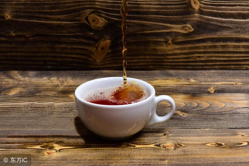 三分钟讲解普洱茶要怎么泡才能吸取茶的精华