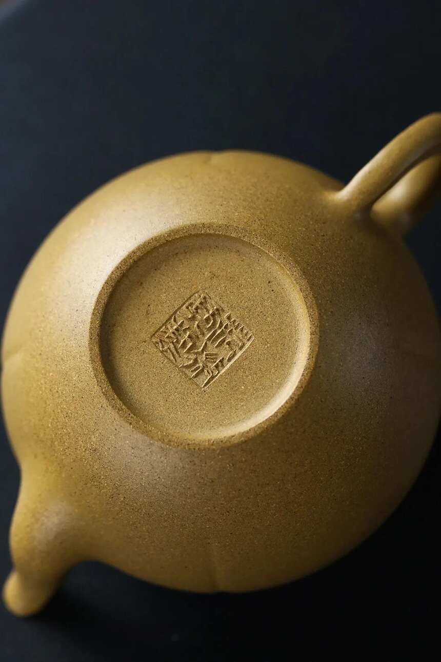 范微琴（国高工艺美术师）禅 宜兴原矿紫砂茶壶
