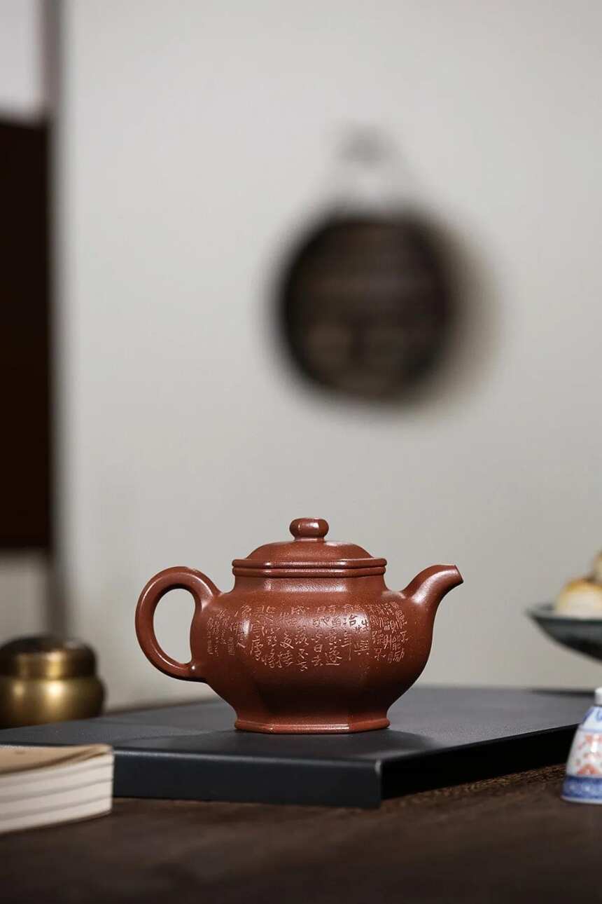 牟锦芬（研究及高工艺美术师）六方掇只宜兴原矿紫砂茶壶
