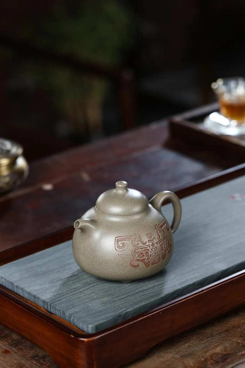 潘国新（国高工艺美术师）宜兴原矿紫砂茶壶