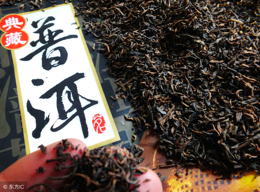 中医名家解读喝哪种茶，秋冬季养生喝茶有奇效