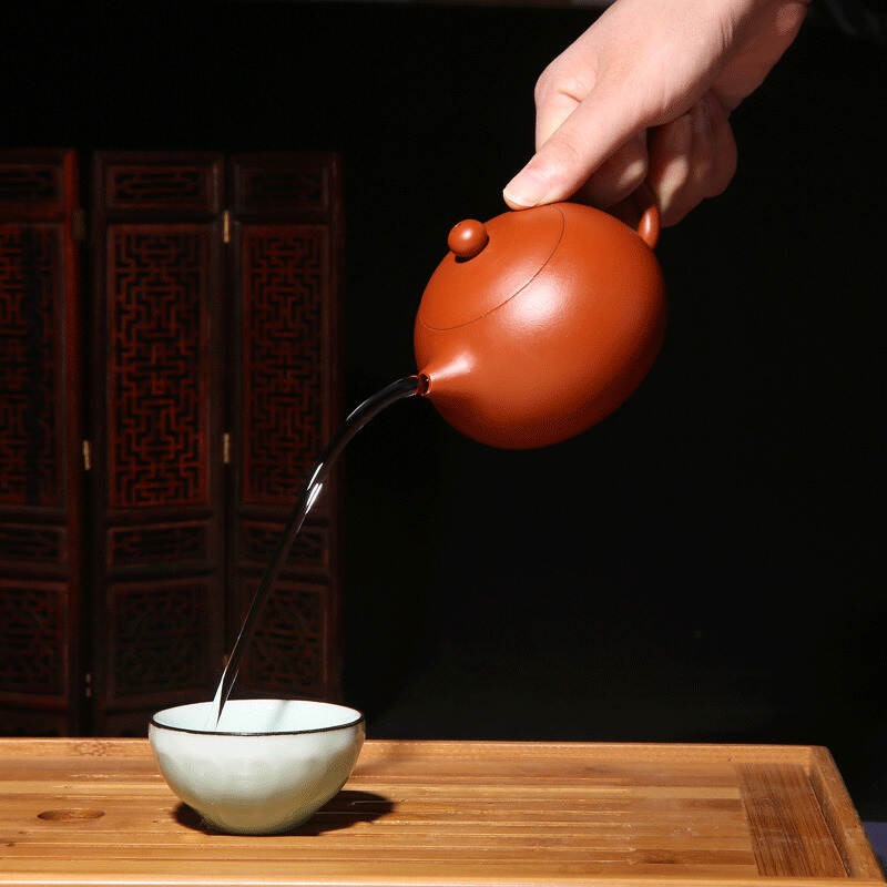紫砂壶：“喝完茶如何对我进行护理？”
