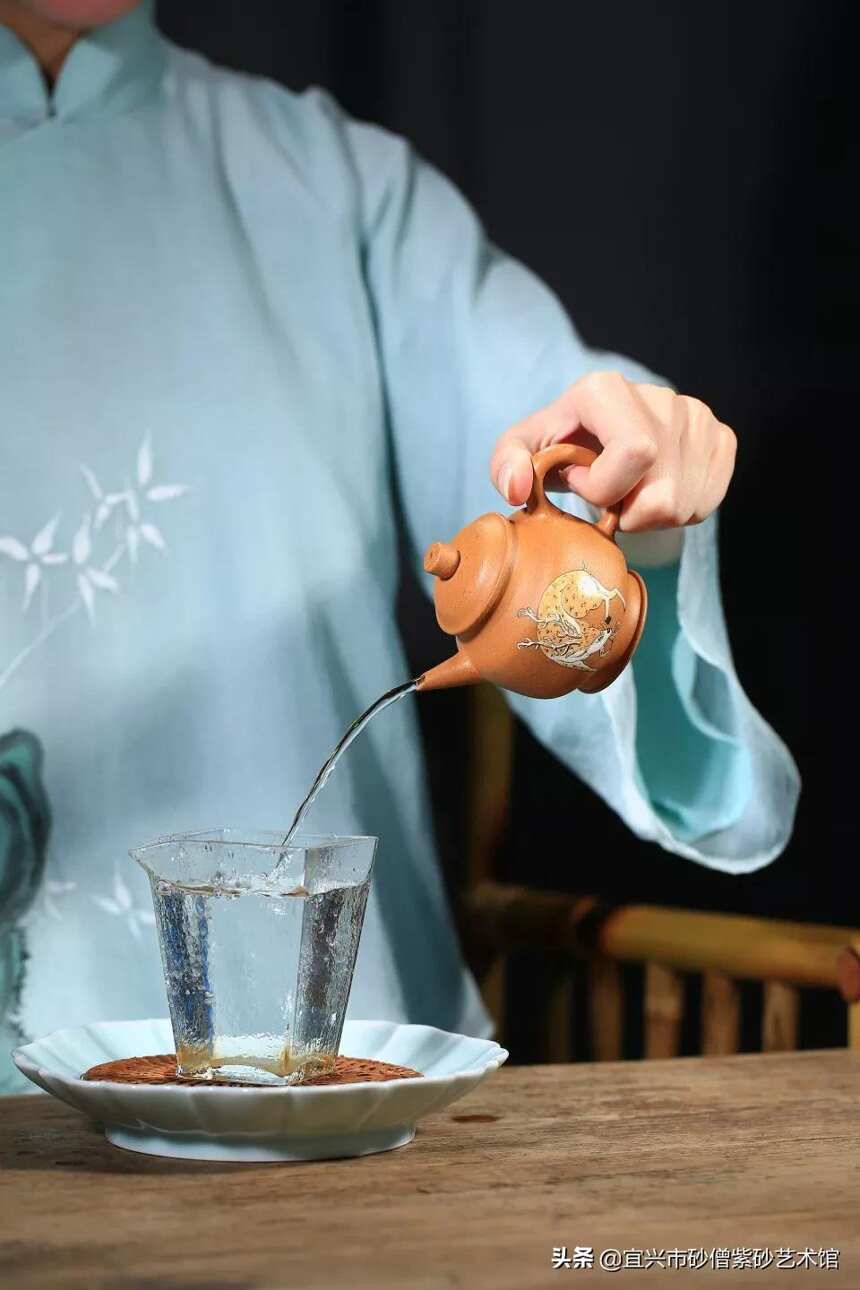 宫灯·葵黄朱泥·180cc·国工艺美术师，宜兴原款紫砂壶