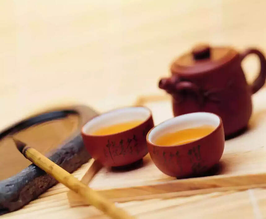 如何健康饮茶，饮茶水温控制在多少度最佳？（建议收藏）