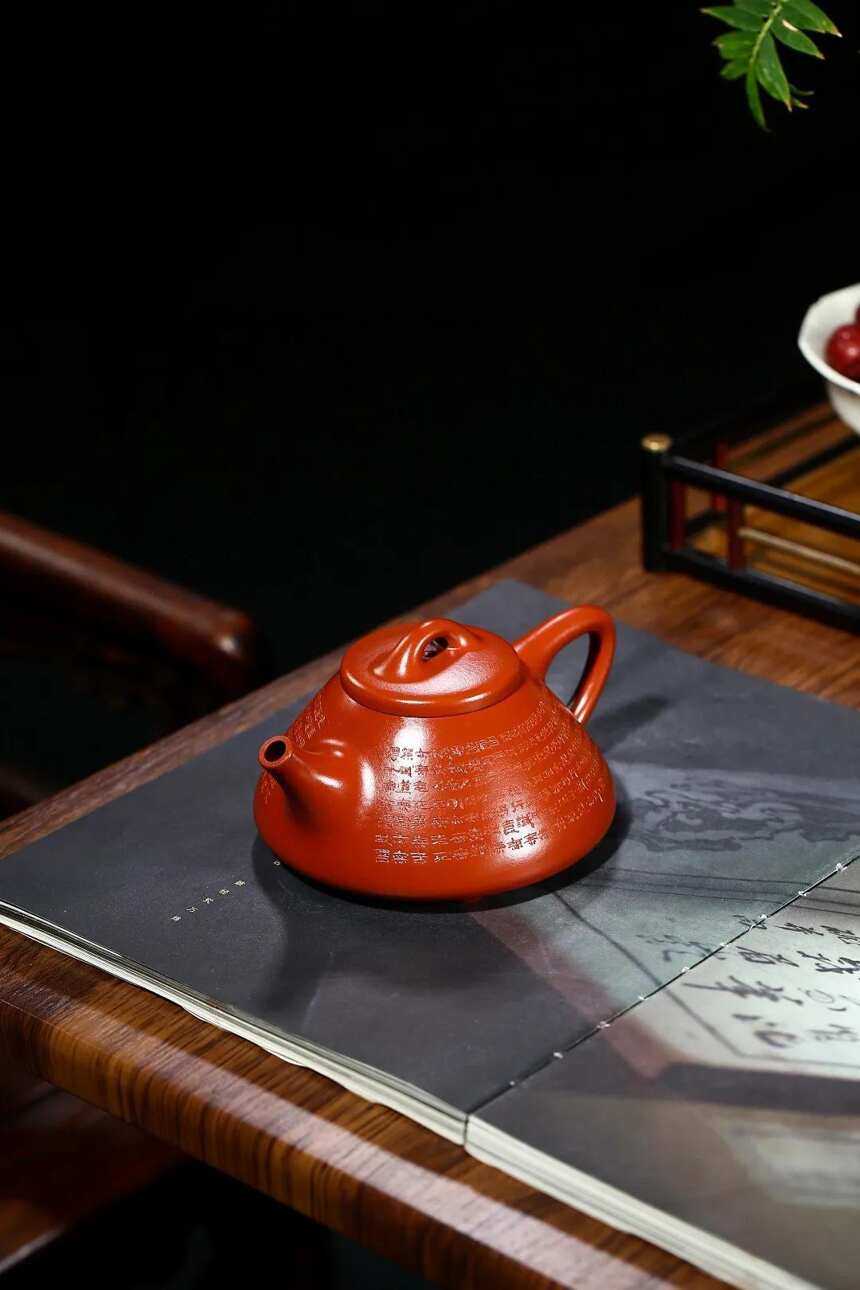 国高工佳作「心经石瓢」原矿大红袍紫砂茶壶