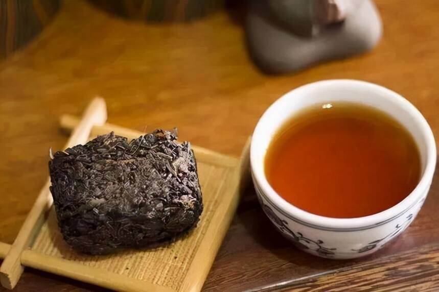 西藏好茶，香纯正、味醇厚就属西藏黑茶