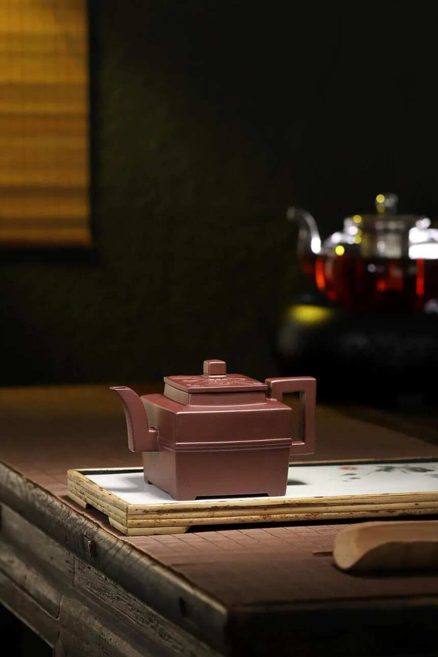 「华山论剑」范林强 （国助理工艺美术师）宜兴原矿紫砂茶壶
