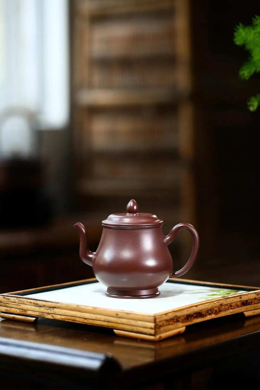 「宫灯」范俊华（国助理工艺美术师）宜兴原矿紫砂茶壶