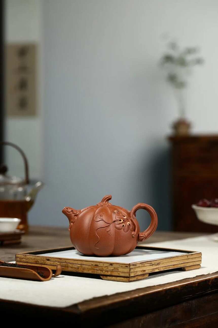 「南瓜壶」陆仕兴（国工艺美术师）宜兴原矿紫砂茶壶