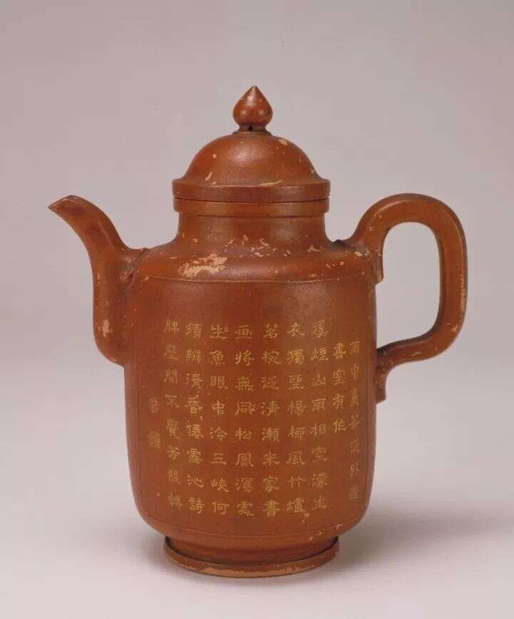 乾隆帝独家定制的紫砂茶器有何不一样？