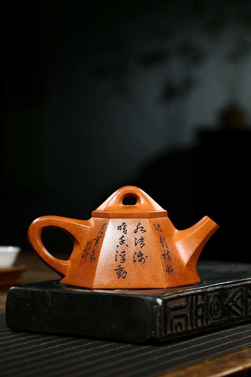 「六方霸王瓢」许时娟 国高工艺美术师 宜兴原矿紫砂茶壶
