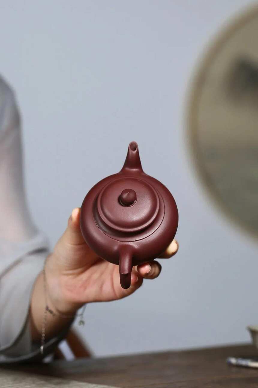 「笑樱」 范俊华（国助理工艺美术师）宜兴原矿紫砂茶壶