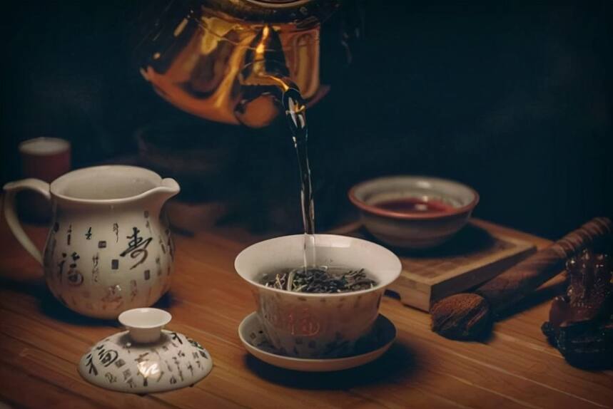 你知道历史上有多少人与茶有关吗？