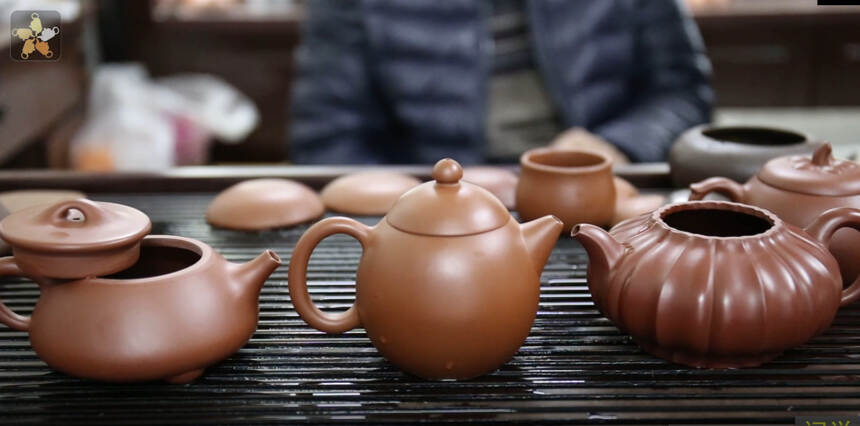 小罐茶非个例！紫砂壶问题更严重，茶文化和紫砂艺术将何去何从？