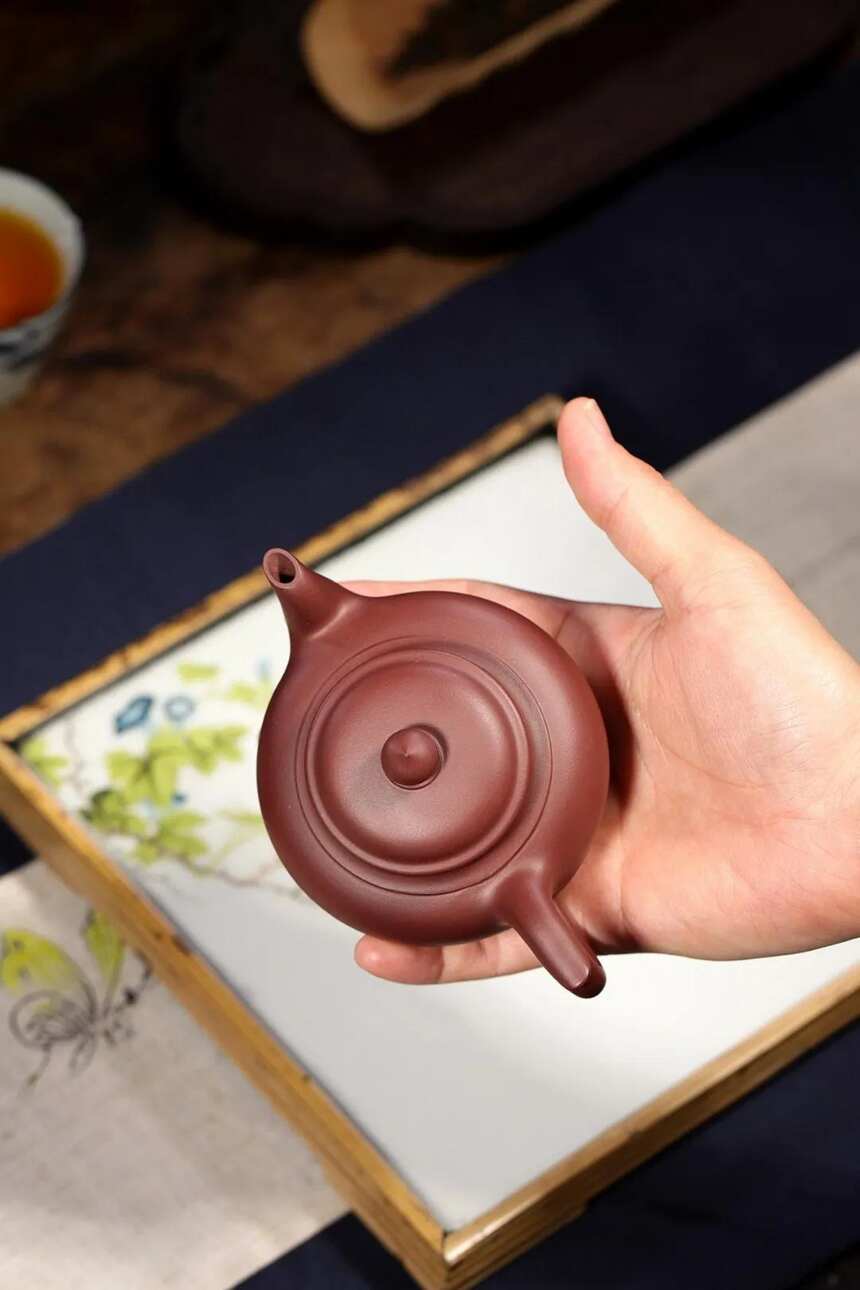 「笑樱」范俊华 （国助理工艺美术师）宜兴原矿紫砂茶壶