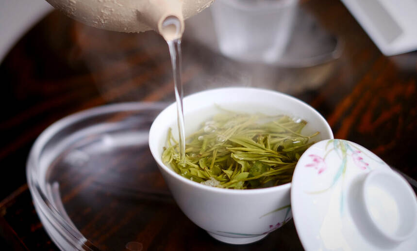 老茶客：“春季喝茶赛神仙”，常喝4款营养茶，香气宜人解春困