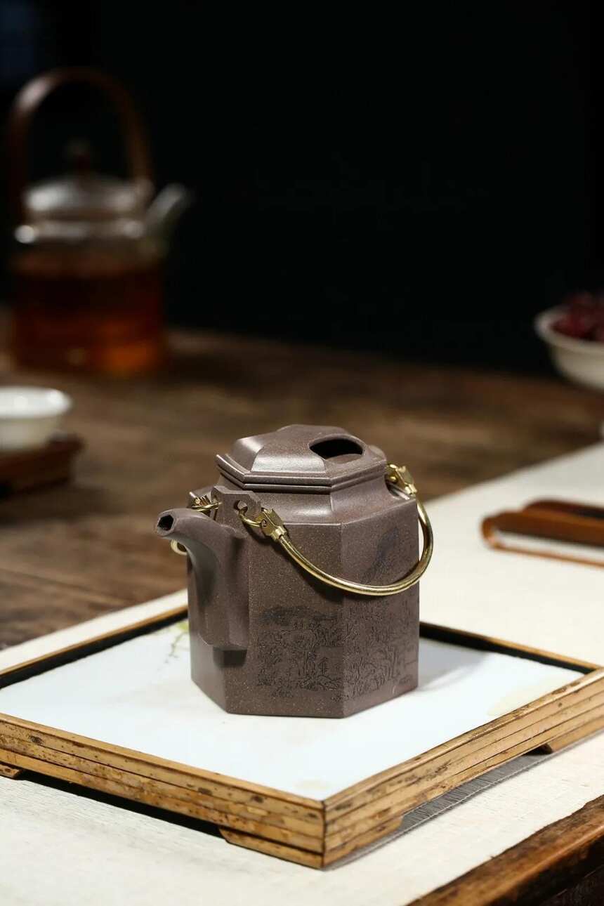 「六方牛盖洋桶」蒋爱英（国高工艺美术师）宜兴原矿紫砂茶壶