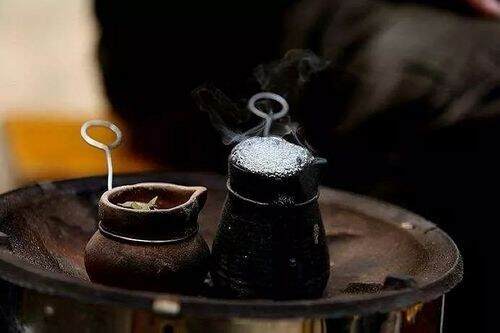 甘肃好茶，一首民歌，一罐好茶，感受西北汉子的热情