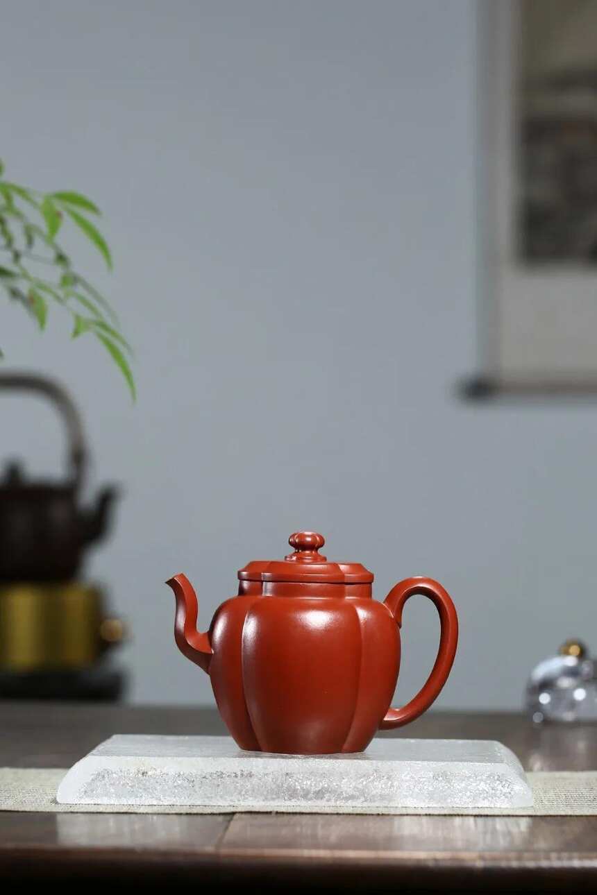 「扁菱」范俊华（国助理工艺美术师）宜兴原矿紫砂茶壶