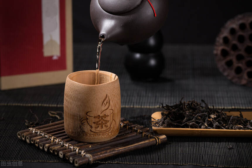 300元一斤的茶叶和1000元一斤的有何区别呢？
