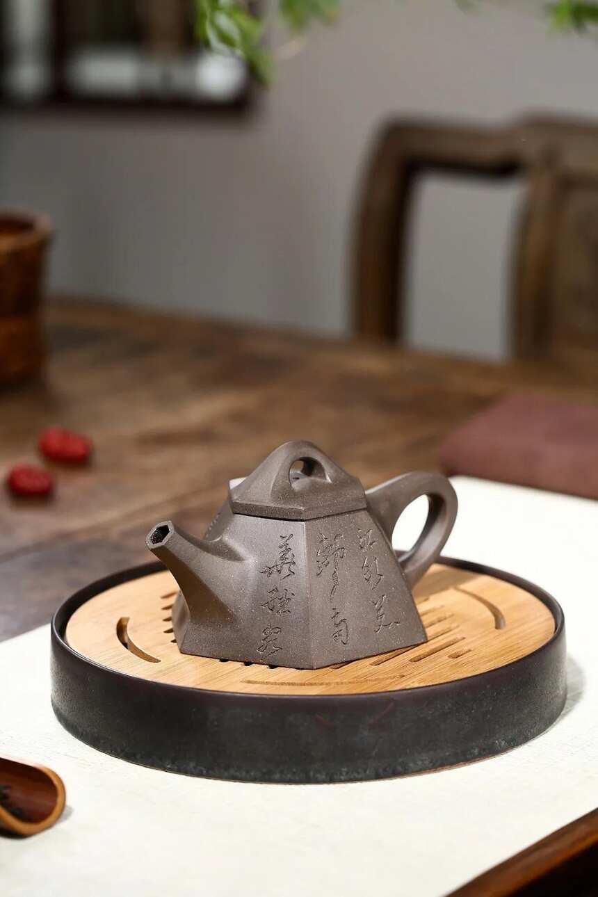 「霸王瓢」陈晔（国工艺美术师）宜兴原矿紫砂茶壶