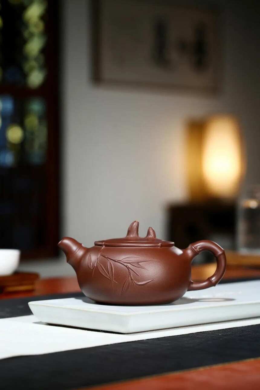 「春竹」刘彩萍（国工艺美术师）宜兴原矿紫砂茶壶