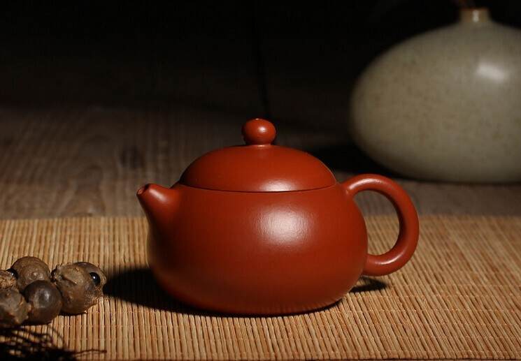 不同紫砂泥做的壶适合泡不同的茶