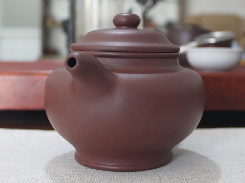 经典仿古壶型掇只是茶壶中重要器具，与众不同源于内在东西