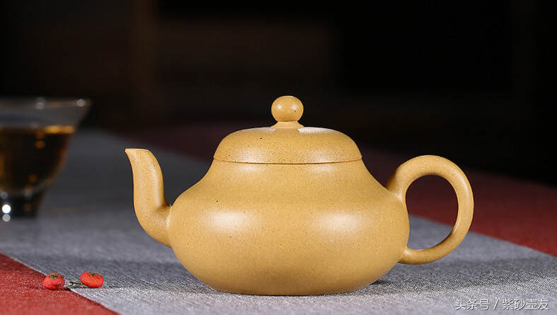 你知道要用紫砂壶泡茶，那用紫砂壶泡茶的好处能说出几个？