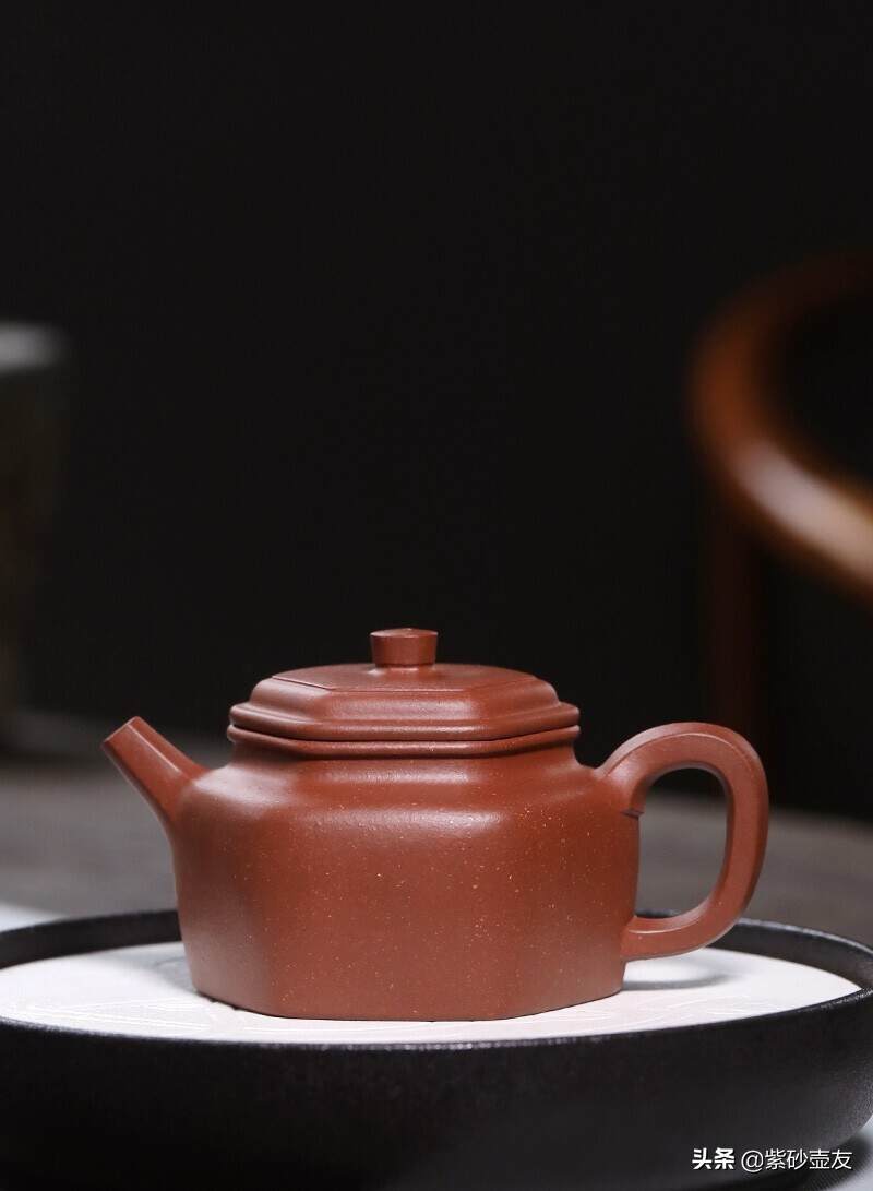 就喝茶而言，全手工与半手工的紫砂壶区别大吗？