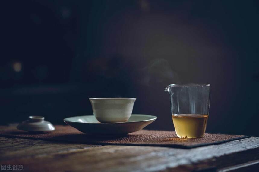 300元一斤的茶叶和1000元一斤的有何区别呢？