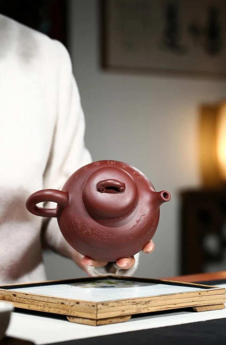 「翰林」刘彩萍（国工艺美术师）宜兴原矿紫砂茶壶