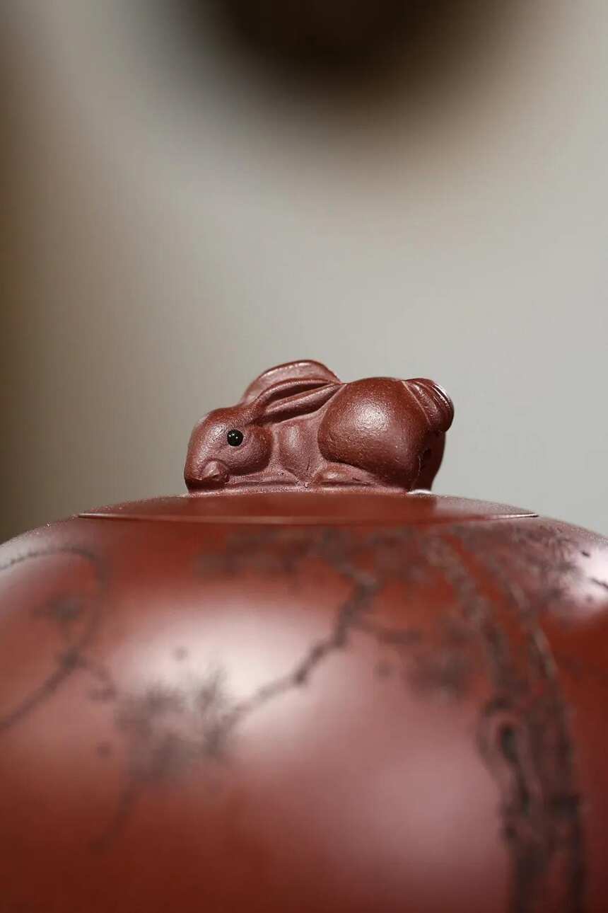 「中秋玉兔」刘彩萍（国工艺美术师）宜兴原矿紫砂茶壶